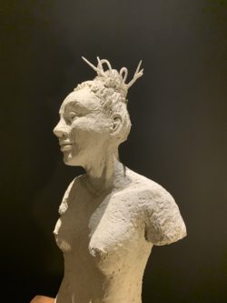 femme sculpture pièce unique lyon