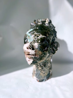 visage femme sculpté sculpture africaine claire michelini